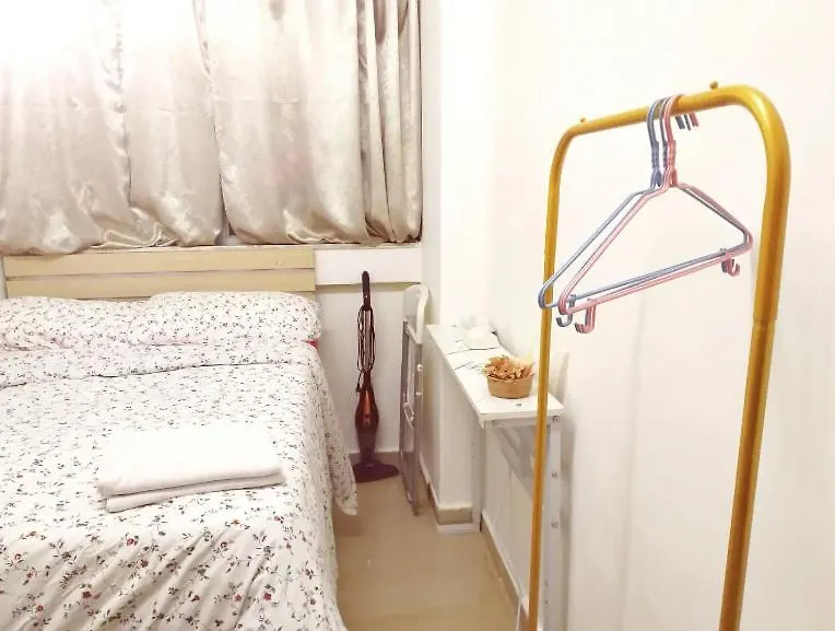 Apartment Security Austin Mtr With Washing Machine Refrigerator 15 Minutes To Different Universities Hong Kong China